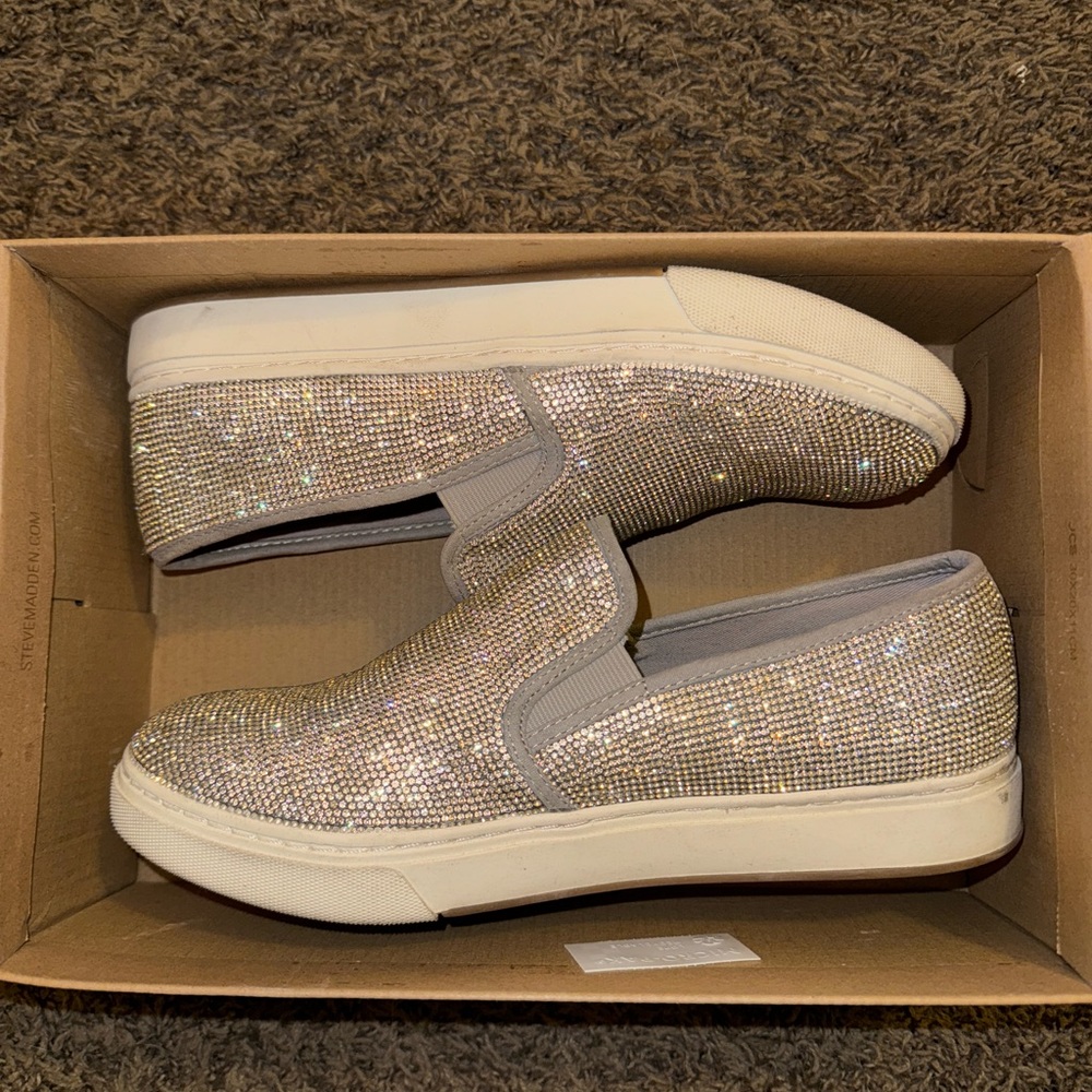 sparkly steve madden slip on tennis shoes